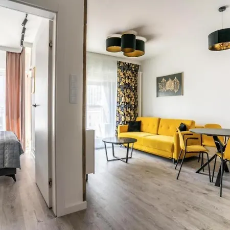 Apartment Golden - Mennica