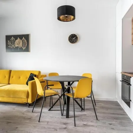 Golden - Mennica Apartment *