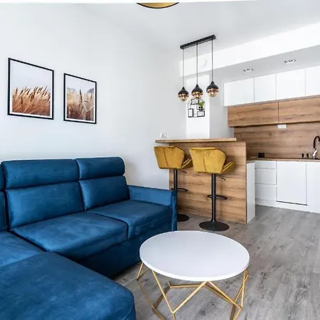 Apartment Golden - Mennica *
