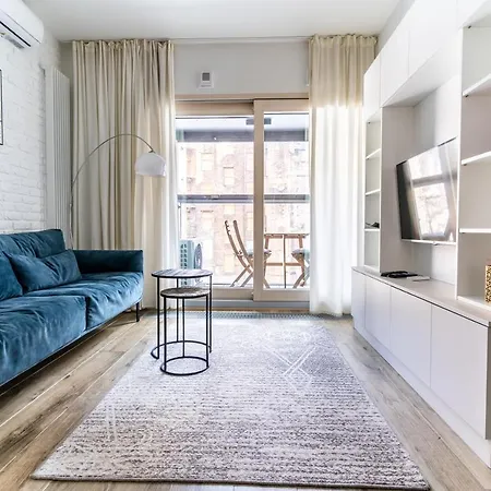 Apartment Golden - Mennica *