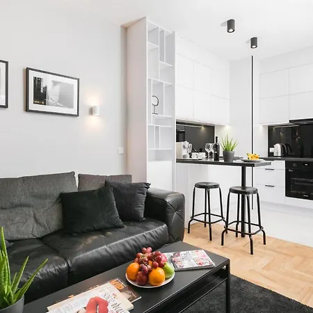 Golden - Mennica Apartment
